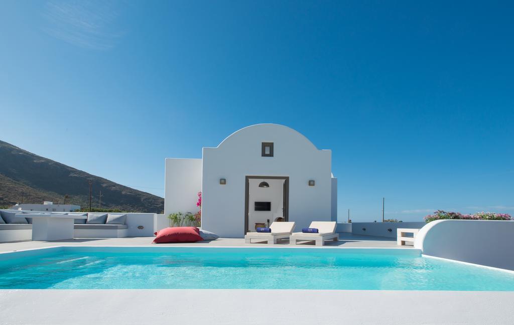 אימרוביגלי Azar Luxury Villas & Suites מראה חיצוני תמונה