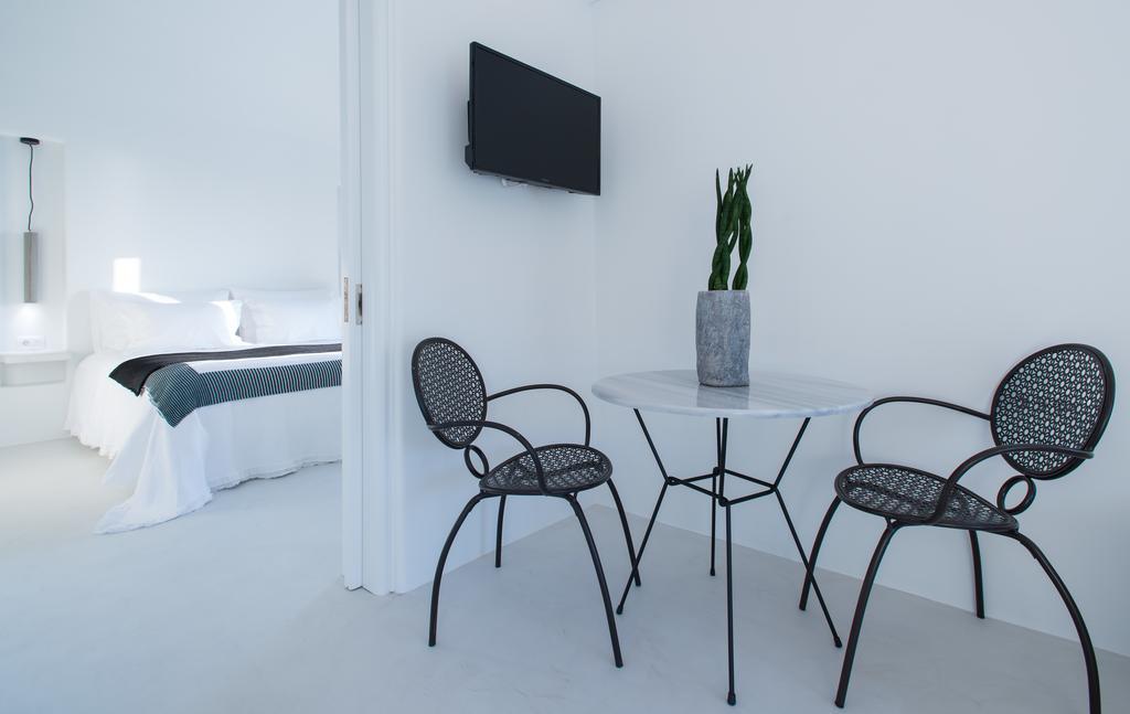 אימרוביגלי Azar Luxury Villas & Suites מראה חיצוני תמונה