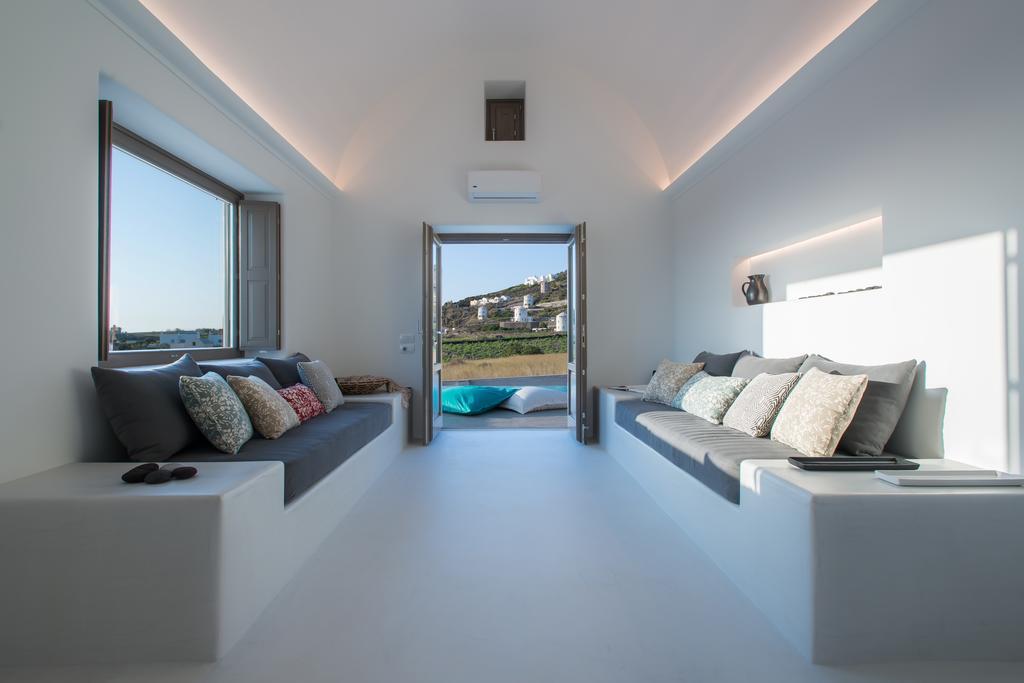 אימרוביגלי Azar Luxury Villas & Suites מראה חיצוני תמונה