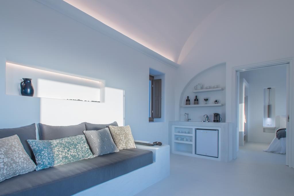 אימרוביגלי Azar Luxury Villas & Suites מראה חיצוני תמונה