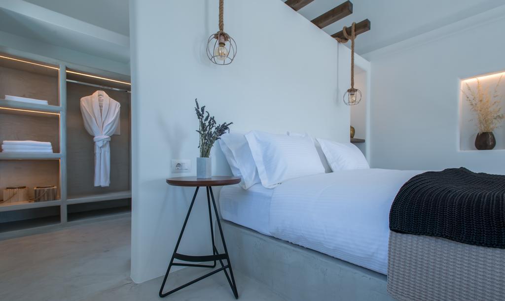 אימרוביגלי Azar Luxury Villas & Suites מראה חיצוני תמונה