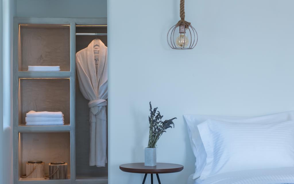 אימרוביגלי Azar Luxury Villas & Suites מראה חיצוני תמונה